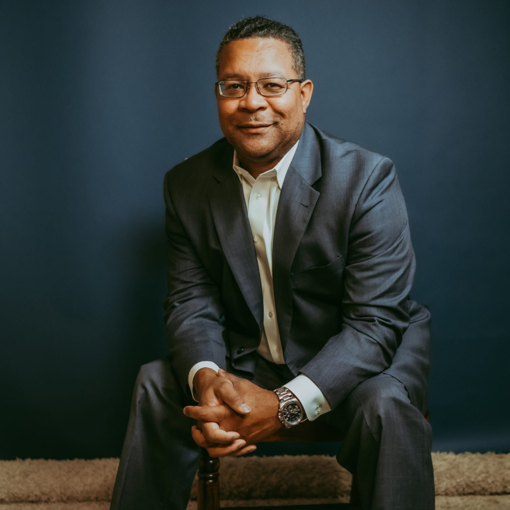 DSCF7352-scaled-square-1000x1000