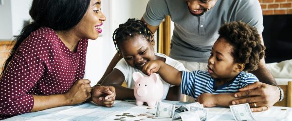 family counting coins